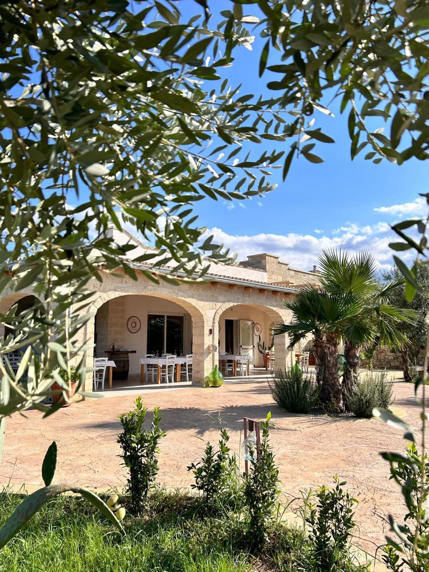 Relais Tenuta Campi Martano Exterior photo